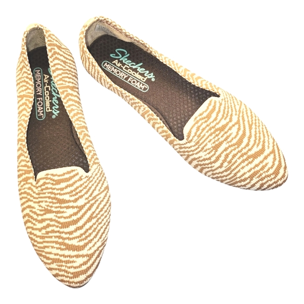 Skechers Women's Flats Size 6.5 Comfy Chic Loafers Air Cooled Memory Foam Shoes